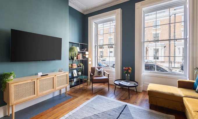 Hope Street Apartment | Host Stay The Falkner Quarters I and II