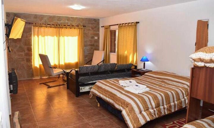 La Carolina Hotel | Hostal "El Tomolasta"