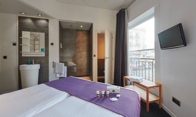 La Ribera House | Hostal Mayerling Centro