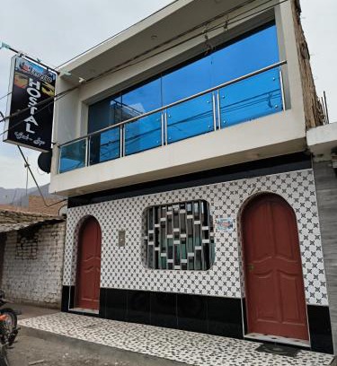 Caral Hotel | Hostal Venecia