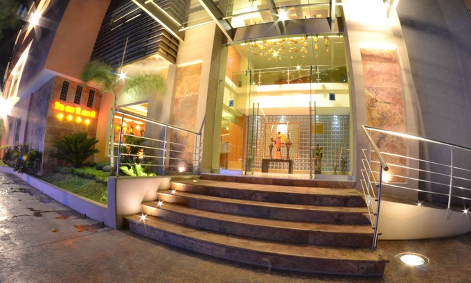 Zona Expo Hotel | Hostalia Hotel Expo & Business Class