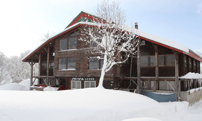 Niseko Hostel | Hostel ∙ 8 guests