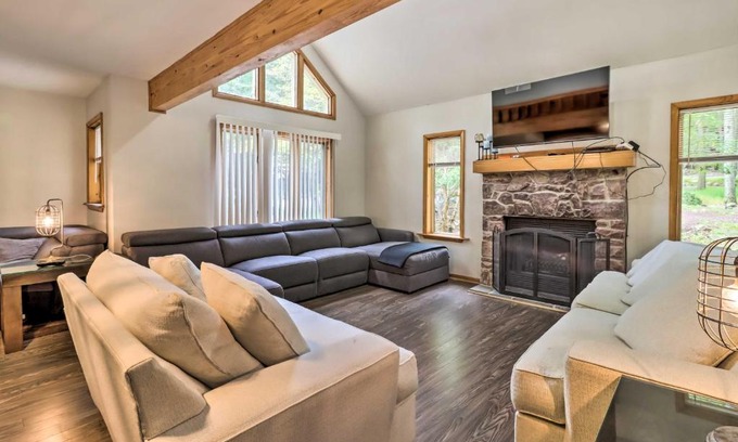 Lake Harmony Estates House | Hot Tub and Game Room Peaceful Poconos Home!