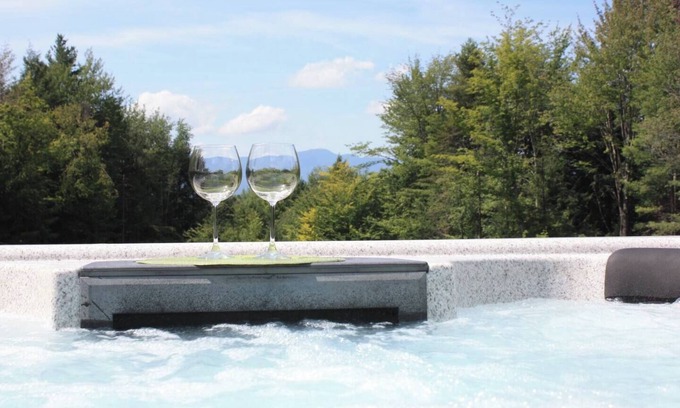 Stowe House | Hot tub and private pond!