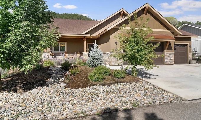 Hermosa House | Hot Tub, Fire Pit, Fenced Yard, 15 Min to Skiing!
