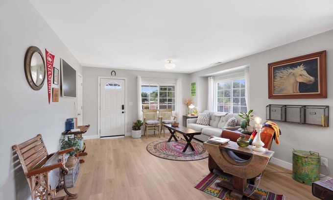 Los Alamos House | Hot Tub, Fire Pit, Pet-Friendly, Walk to Bell St.