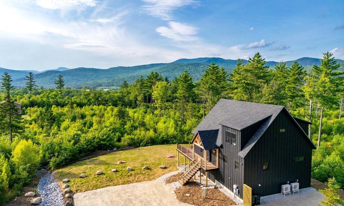 Sunday River Area Cabin | Hot Tub, GameRoom, Fire Pit, close-by Sunday River, Mountain views, Dog friendly
