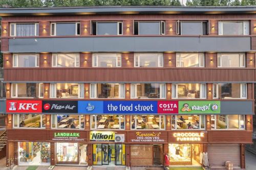 Dal Lake Hotel | Hotel 11 Boulevard