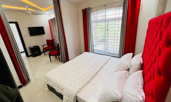 Islamabad Hotel | Hotel 11