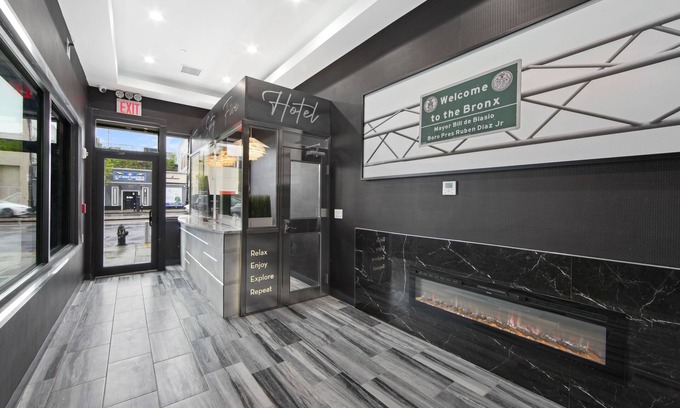 Mott Haven Hotel | Hotel 365 Bronx