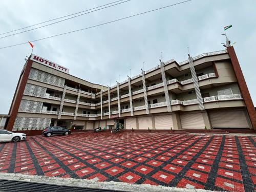 Depalpur Hotel | Hotel 777