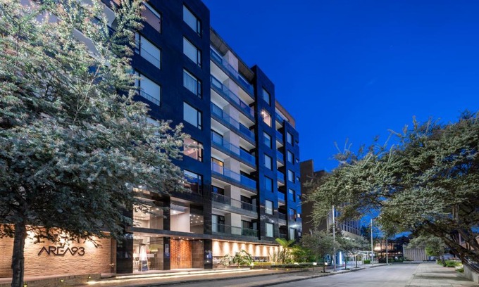 Chico Apartment | Hotel 93 Luxury Suites by Preferred