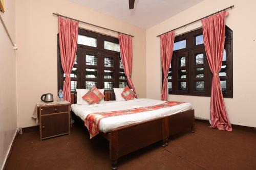 Bhimtal Hotel | Hotel Adhya