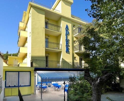 Fogliano Marina Hotel | Hotel Adler