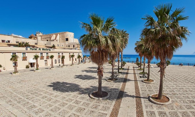 Castellammare del Golfo Hotel | Hotel Al Madarig