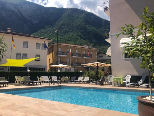 Riva del Garda Hotel | Hotel Alberello
