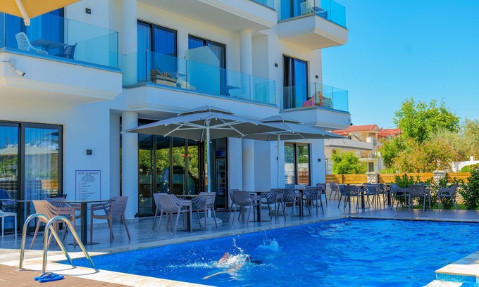 Ksamil Hotel | Hotel Alexander
