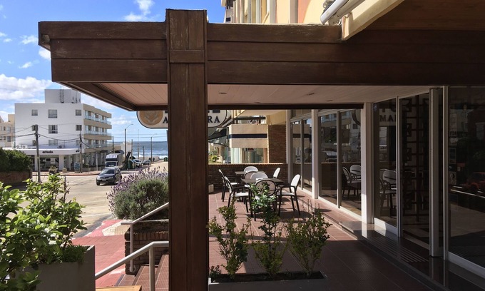 Punta del Este Hotel | Hotel Alhambra