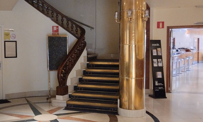 Ferrol Hotel | Hotel Almirante