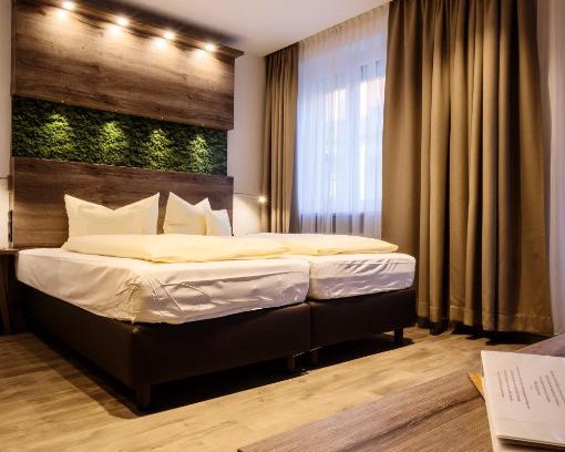 Wurzburg City Centre Hotel | Hotel Alter Kranen