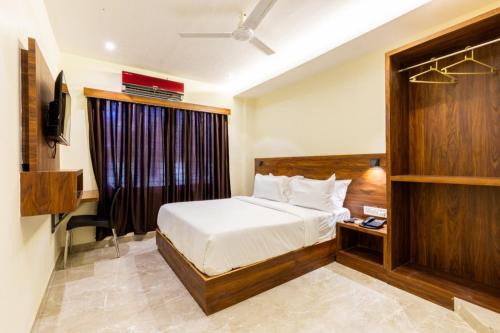 Khattalwada House | Hotel Amar Near Borivali Railway Station