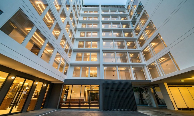 Phra Khanong Hotel | Hotel Amber Sukhumvit 85