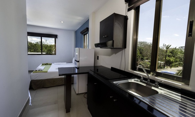 Ejidal Hotel | Hotel Ambra