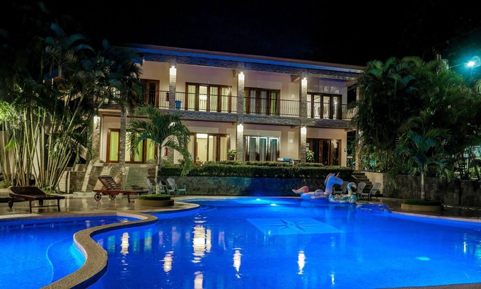 Puerto Carrillo Hotel | Hotel Amira
