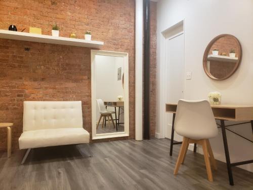 NoMad Apartment | Hotel and the City, Empire State Building