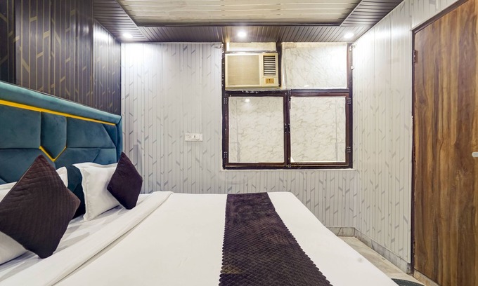 Delhi House | Hotel Anvit Residency - By The Arrow