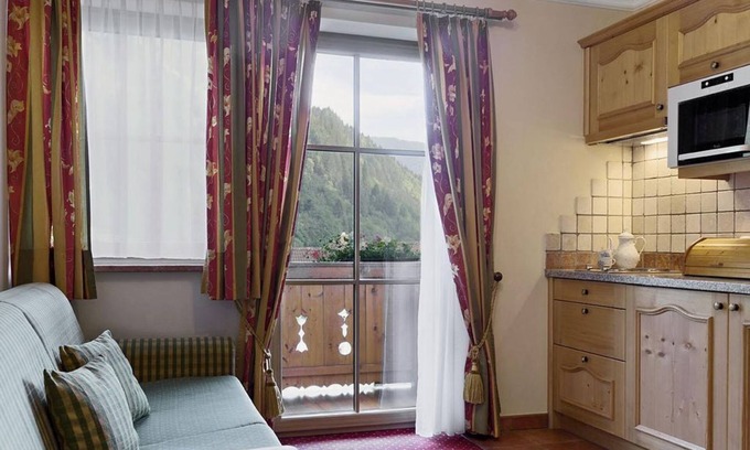Dorfgastein House | Hotel apartment Schuhflicker with shower, WC - Untermüllnergut, Landhotel