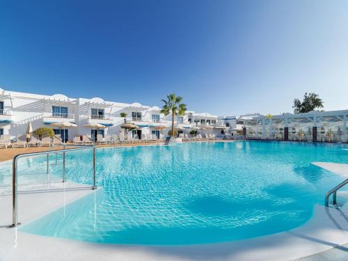 Corralejo Apartment | Hotel Arena Beach