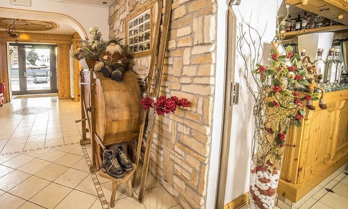 San Giovanni di Fassa Hotel | Hotel Arnika