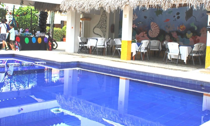 Crucecita Hotel | Hotel Arrecife Plus