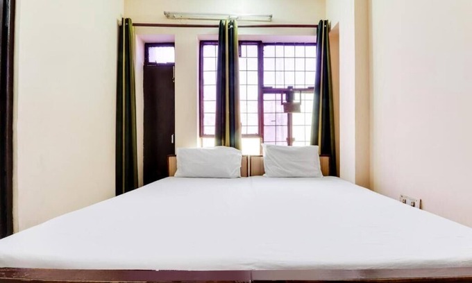 Gomti Nagar Hotel | Hotel Aryan