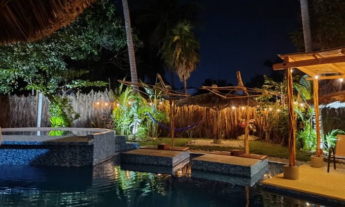 La Poza Hotel | Hotel Ashly Loma Larga