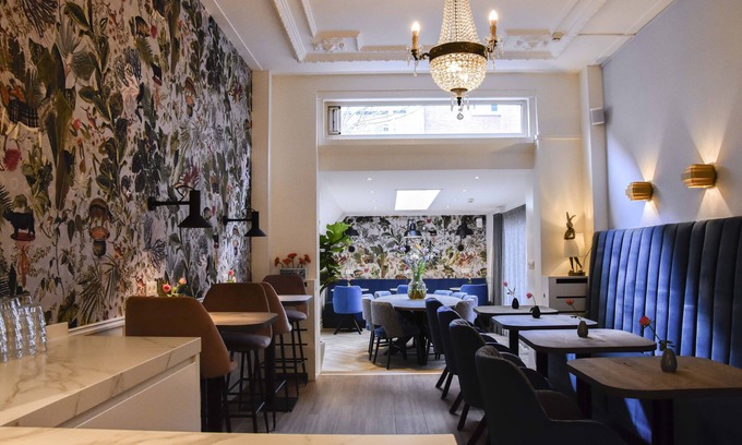De Weteringschans Hotel | Hotel Asterisk a family run hotel