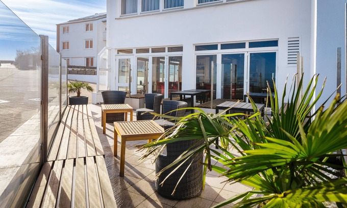 Helgoland Hotel | Hotel auf den Hummerklippen