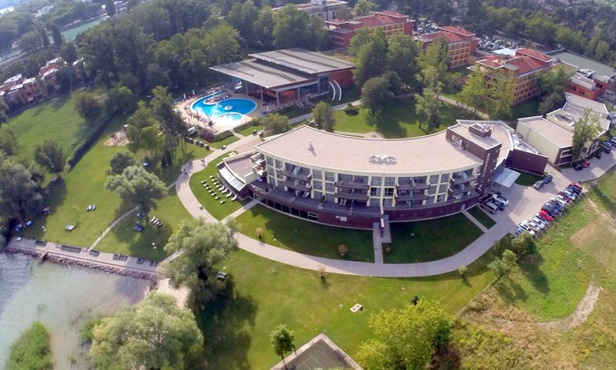 Siofok Hotel | Hotel Azúr