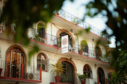 Emiliano Zapata Hotel | Hotel Azteca