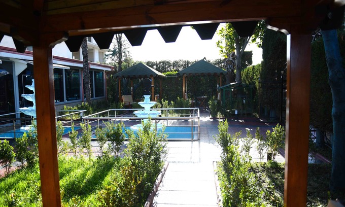 Kucove Hotel | Hotel Bardhi