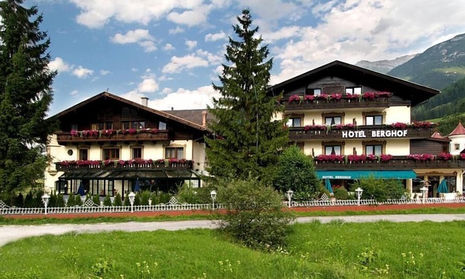 Neustift Im Stubaital Hotel | Hotel Berghof