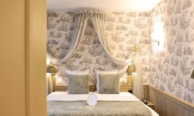 Historical Center Bruges Hotel | Hotel Biskajer by CW Hotel Collection - Adults Only