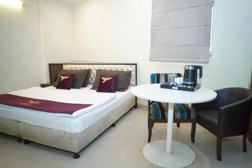 New Delhi Hotel | Hotel Blue Sky By Admire Stays