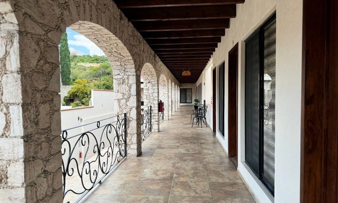 Bernal Hotel | HOTEL BOUTIQUE PALOMAS