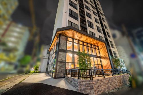 Naha City Centre Hotel | Hotel Brick