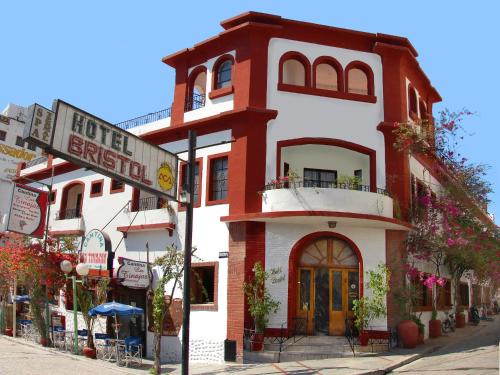 Termas de Rio Hondo Hotel | Hotel Bristol