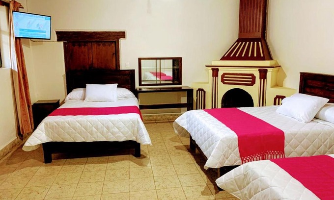 De Guadalupe Hotel | HOTEL CASA D'LINA CENTRO