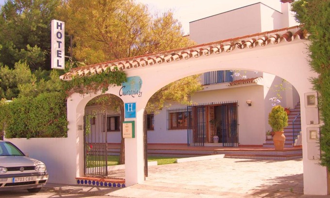 Nerja Hotel | Hotel California