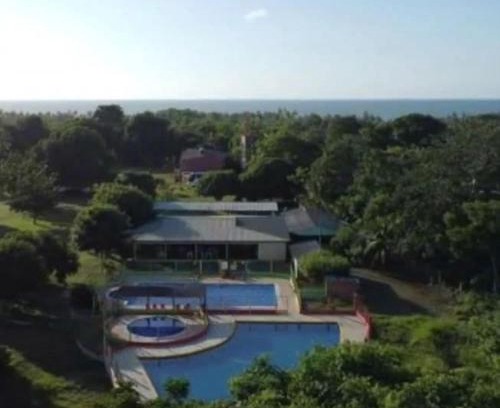 Soacha Hotel | HOTEL CAMPESTRE CRISTALES cerca al mar